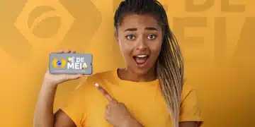 "Mulher segurando um celular com o logo do Pé-de-Meia, destacando a liberação do pagamento de R$ 200."