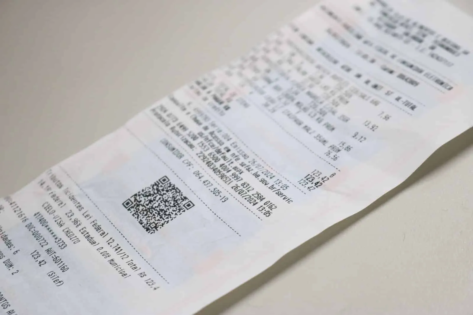 Recibo fiscal impresso com código QR para Nota Fiscal Paulista