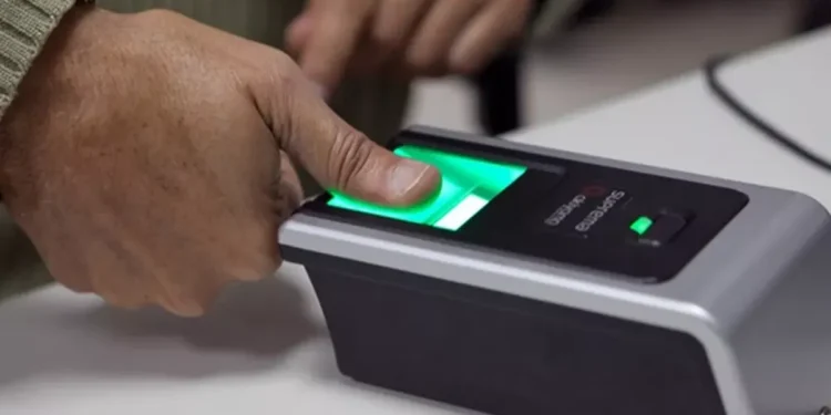 Leitura de biometria digital para autenticação em sistema do INSS