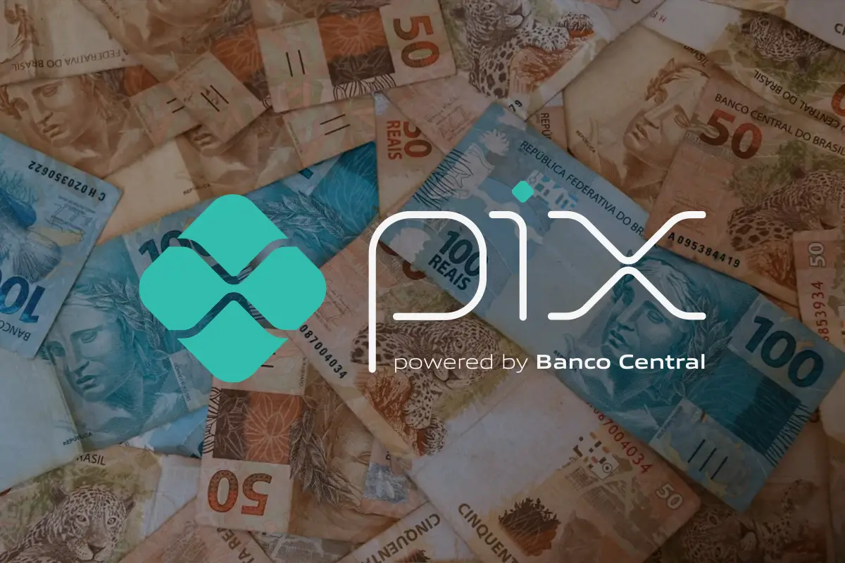 Imagem do Pix automático com notas de reais e logo do Banco Central.