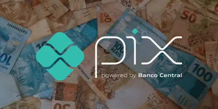 Logotipo do Pix sobre notas de real simbolizando mudanças nas transações bancárias