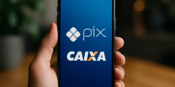 Imagem mostrando o aplicativo da CAIXA com a opção de PIX, referente ao pagamento de R$ 200 e R$ 1.000. A CAIXA libera pagamento para beneficiários.