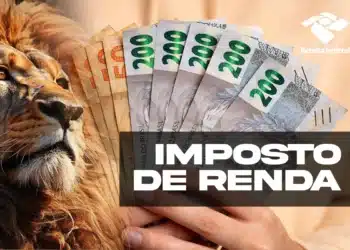 Imagem de cédulas de reais e leão, com destaque para o Imposto de Renda no contexto da restituição e consulta ao 4º lote.
