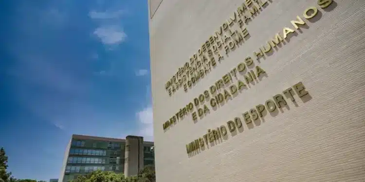 Fachada do Ministério do Esporte e Direitos Humanos no Brasil