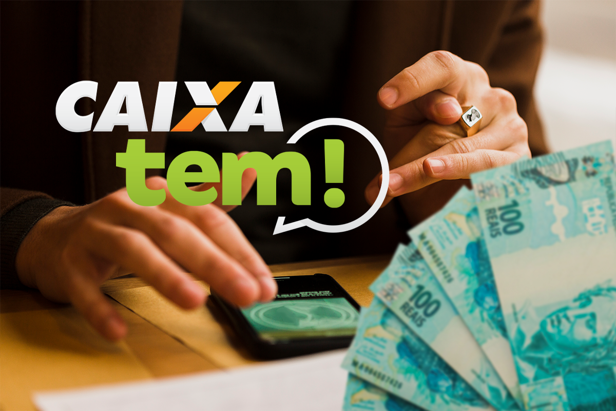 Mão utilizando o app CAIXA Tem ao lado de notas de cem reais