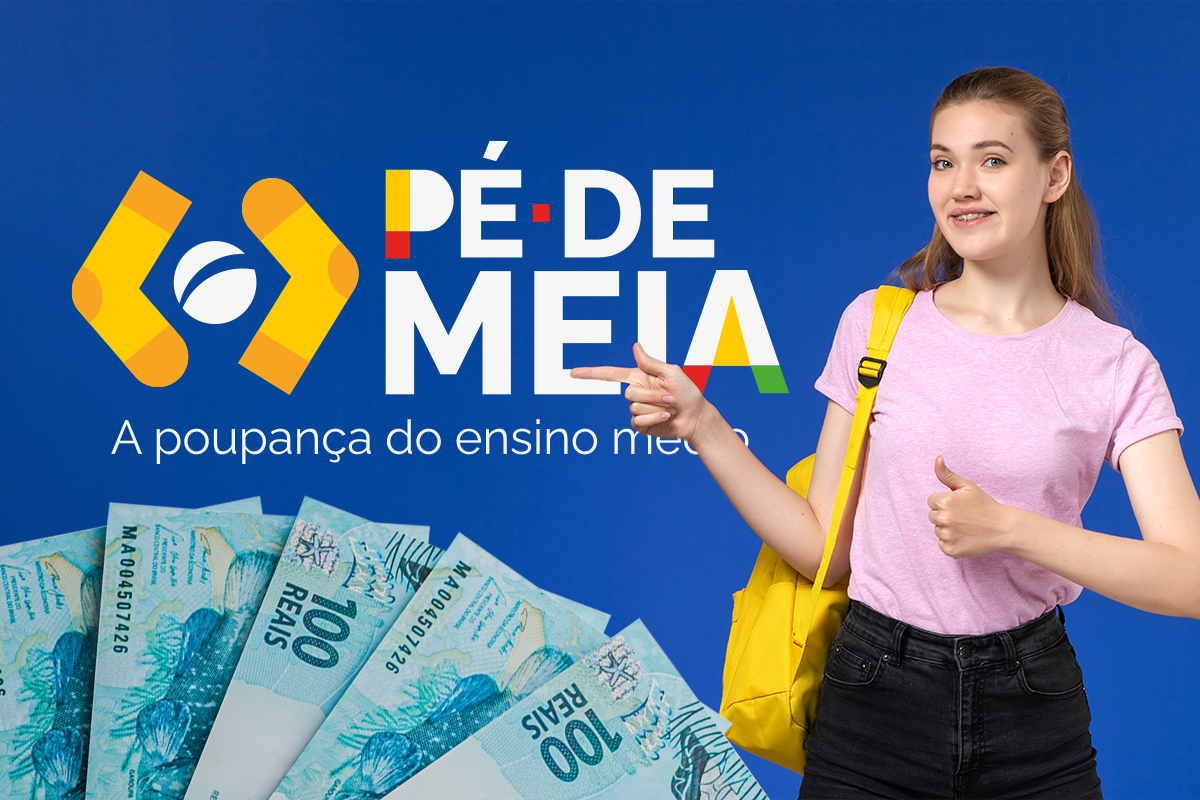 Estudante feliz com mochila amarela ao lado do logo do Pé-de-meia e notas de 100 reais.