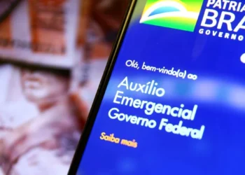 Imagem de tela mostrando o aplicativo da Caixa Econômica Federal com a mensagem de boas-vindas ao Auxílio Emergencial do Governo Federal