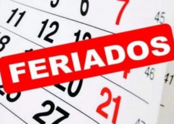 Calendário com destaque para o feriado de Nossa Senhora Aparecida e o Dia das Crianças em outubro de 2025.
