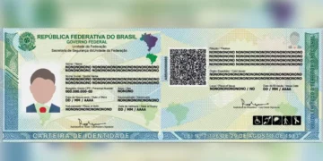 Frente e verso (anverso e reverso) da Carteira de Identidade Nacional (CIN) em fundo escuro, destacando o QR Code e o mapa do Brasil.