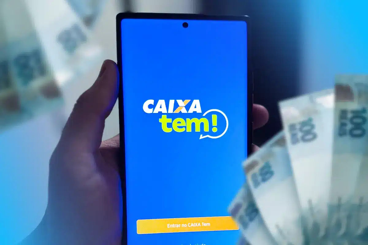 Celular com aplicativo Caixa Tem aberto e dinheiro ao lado representando movimentação do Bolsa Família