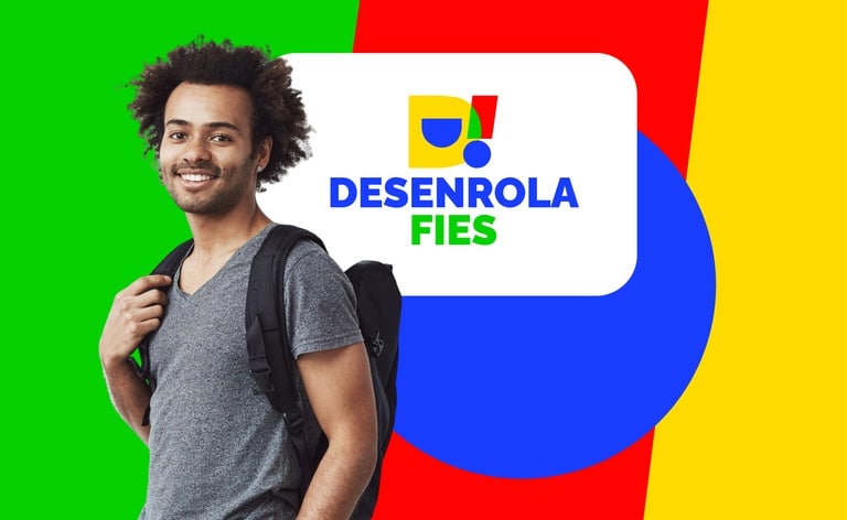 Estudante acessa portal Desenrola Fies para renegociar dívida