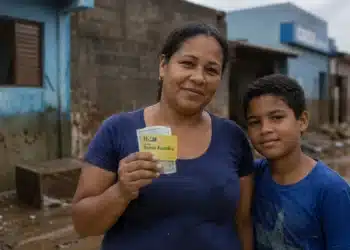 Família beneficiária do Bolsa Família em área afetada por desastre representa a proteção contra a suspensão do pagamento.